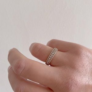 Rose Gold Diamond Band